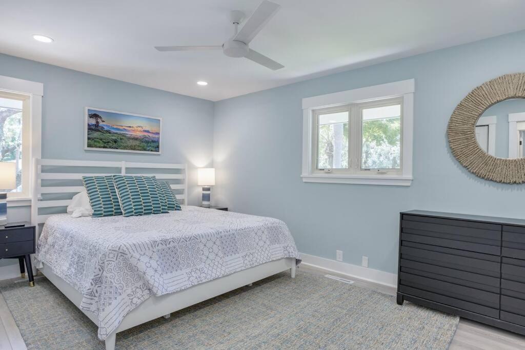 הילטון הד איילנד Luxury Beach House - 2Min Walk To Beach - Private Pool - Group & Dog Friendly מראה חיצוני תמונה