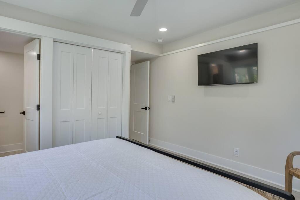 הילטון הד איילנד Luxury Beach House - 2Min Walk To Beach - Private Pool - Group & Dog Friendly מראה חיצוני תמונה