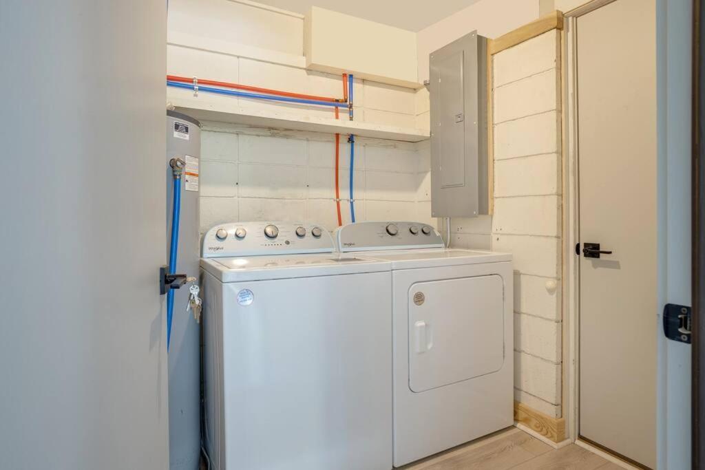 הילטון הד איילנד Luxury Beach House - 2Min Walk To Beach - Private Pool - Group & Dog Friendly מראה חיצוני תמונה